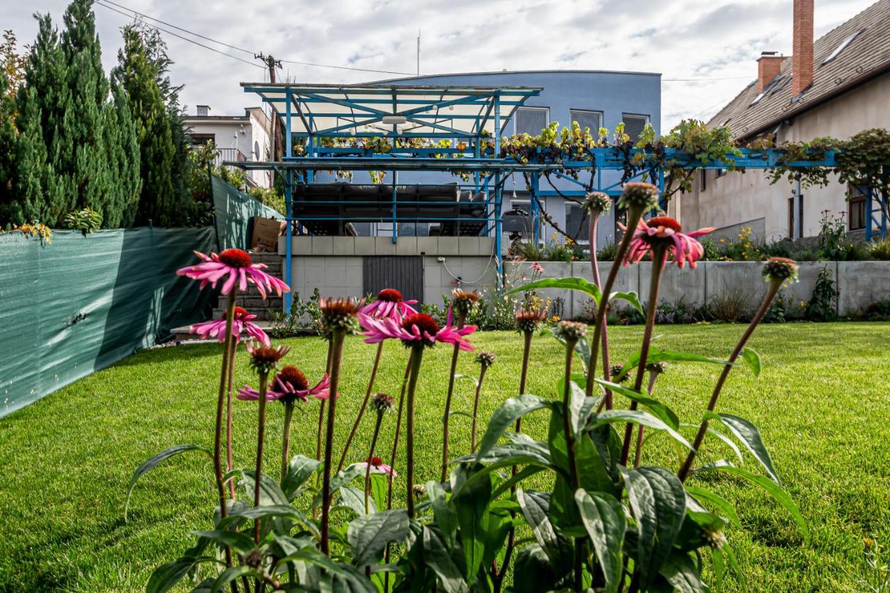 Hotel Squash Dependance Prievidza Exteriér fotografie
