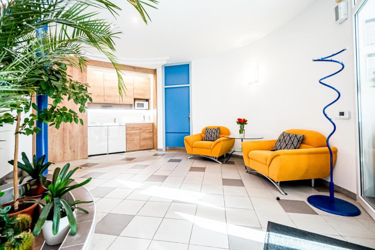 Hotel Squash Dependance Prievidza Exteriér fotografie