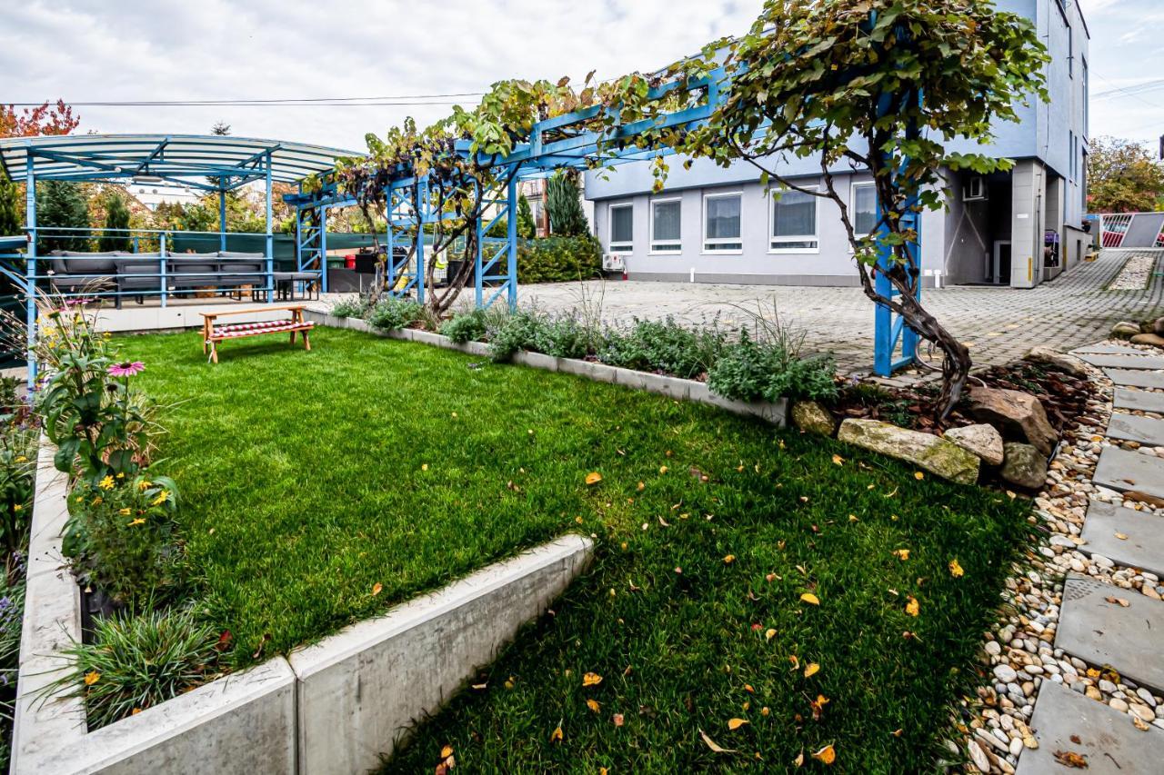 Hotel Squash Dependance Prievidza Exteriér fotografie